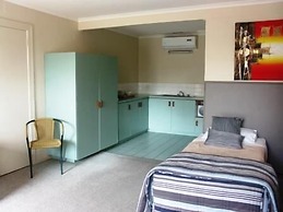 Melaleuca Motel