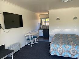 Blue Seas Motel