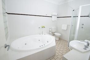 Rockpool Motor Inn