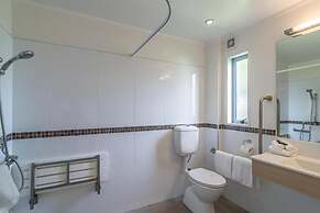 Avana Suites