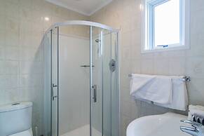 Avana Suites