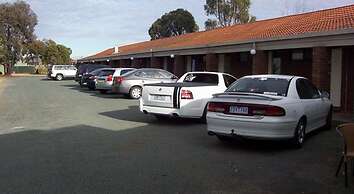 Rivergum Motel