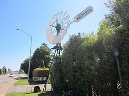 Wayfarer Motel