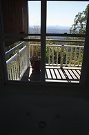 At Sunrise Cottages