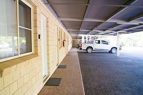 Jacaranda Country Motel