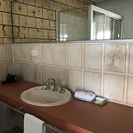 True Blue Motor Inn