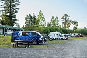 Opal Hot Springs & Holiday Park