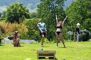 Opal Hot Springs & Holiday Park