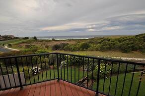 Beachfront Apartments Narooma