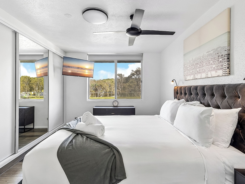 Mandolin Beachfront Resort