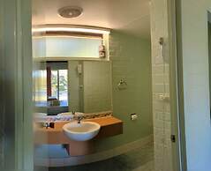 Gloucester Motel