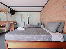 Gloucester Motel