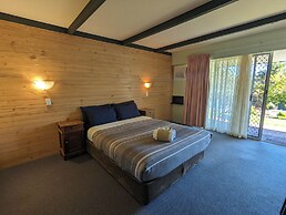 Gloucester Motel