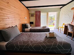 Gloucester Motel