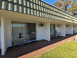 Gloucester Motel