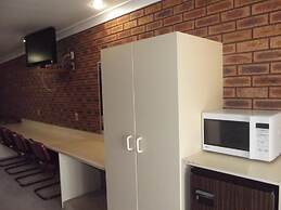 Cobar Town and Country Motor Inn