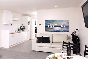 Murray Downs Resort