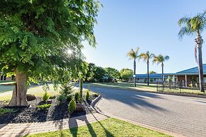 Murray Downs Resort