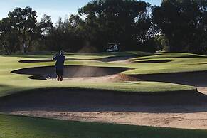 Murray Downs Resort