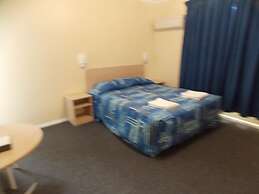 Yass Motel