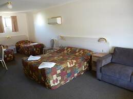 Yass Motel