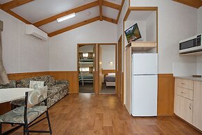 Warrnambool Motel and Holiday Park