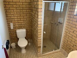 Newell Motor Inn - Narrandera