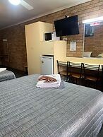 Shady Rest Motel