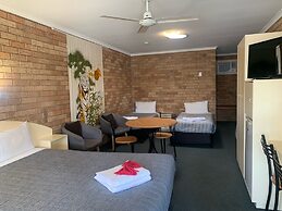 Shady Rest Motel
