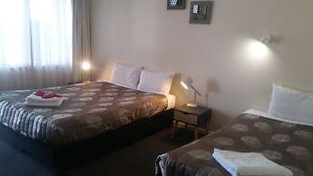 Shady Rest Motel