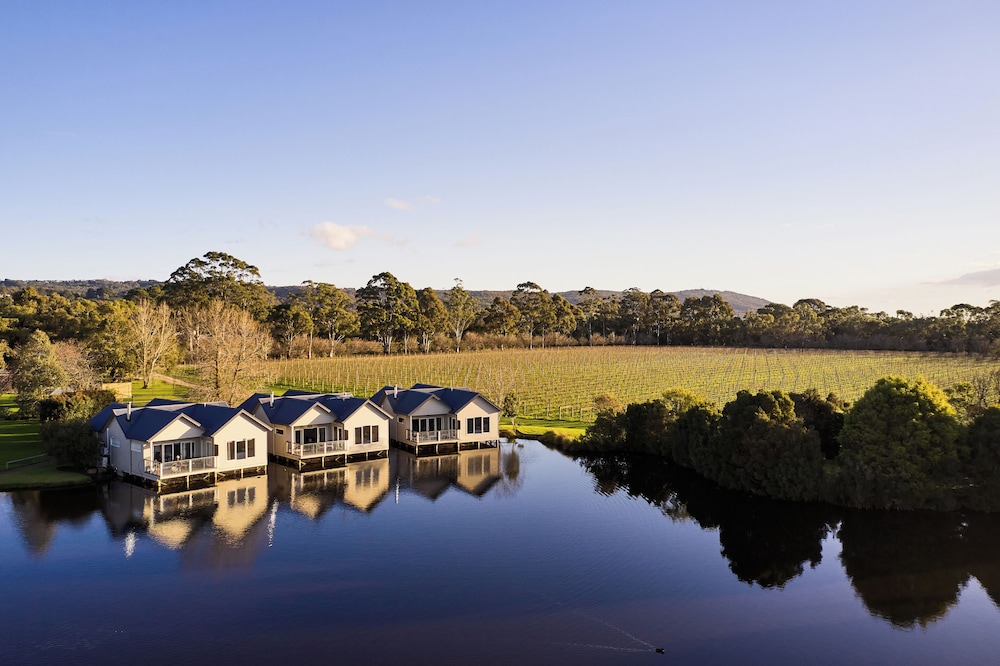 Crittenden Lakeside Villas