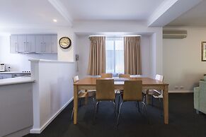 Leeuwin Apartments