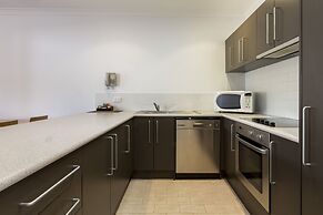 Leeuwin Apartments
