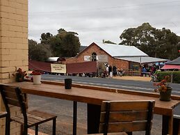 Albion Motel Hotel
