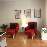 Corlette Retreat