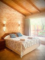 Spring Bay Villas