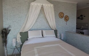 The Bay Lodge