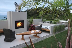 The Bay Lodge