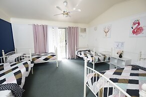 Colonial Village Resort