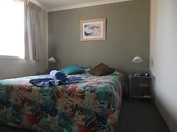 Surfside Holiday Apartments