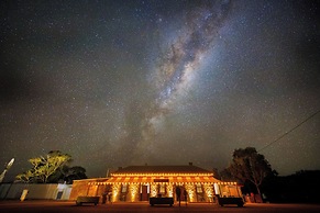 Prairie Hotel