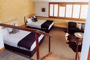 Prairie Hotel