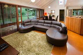 Mt Glorious Getaways
