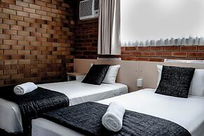 Buckaroo Motor Inn