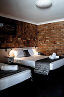 Buckaroo Motor Inn