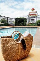 Buckaroo Motor Inn