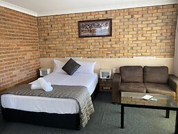 Buckaroo Motor Inn