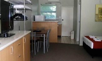 Anchorage Motor Inn