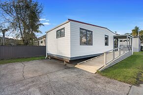 Tasman Holiday Parks – Beachaven