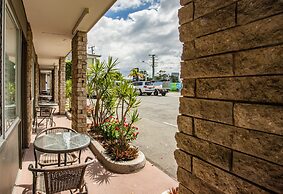 Tropicana Motel